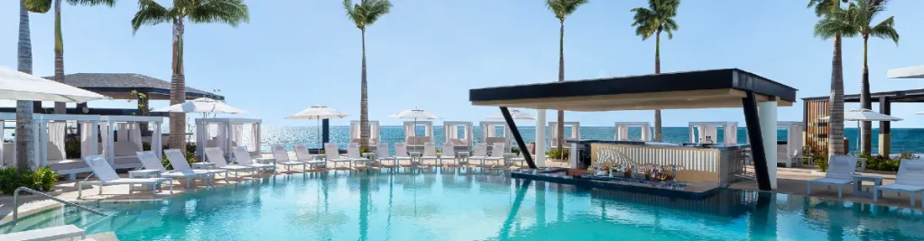 erotravel desire riviera maya pool mexiko