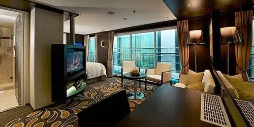 avalon expressions royal suite