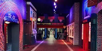 casa rosso amsterdam club erotravel