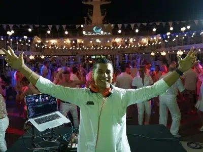 dj_party_erotravel_desire_cruise
