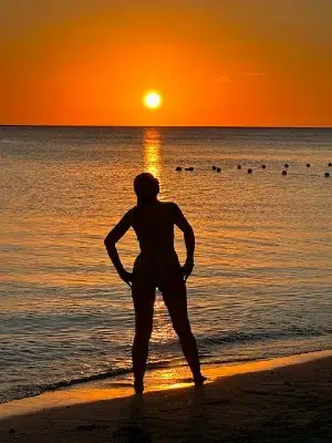 sonnenuntergang-hedonism-jamaica-erotravel